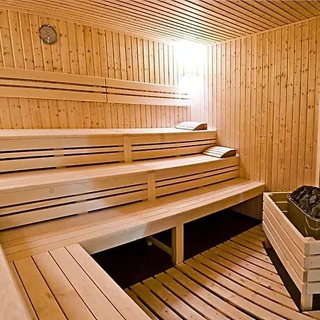 Thermal Hotel