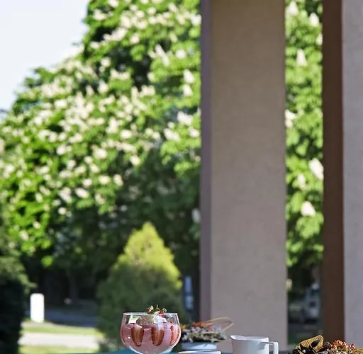 Hotell Thermal Martfů